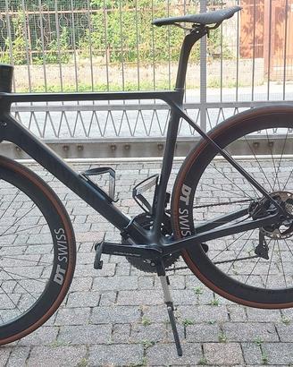 Bicicletta corsa Canyon
