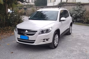 VOLKSWAGEN TIGUAN 4MOTION