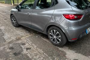 Renault Clio IV Wave Start Stop 1.5 dci 8V 75CV