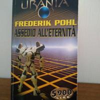 2 libri Urania fantascienza