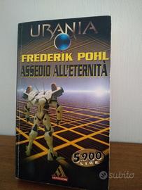 2 libri Urania fantascienza