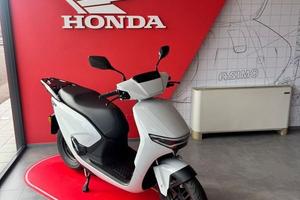 Honda CUV e HONDA CUV -E