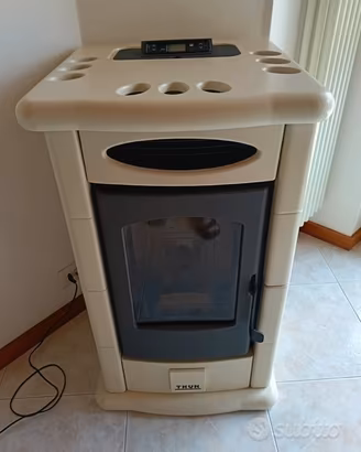 Stufa a pellet da arredamento
