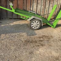 Rimorchio pianale con rampe e verricello per picco