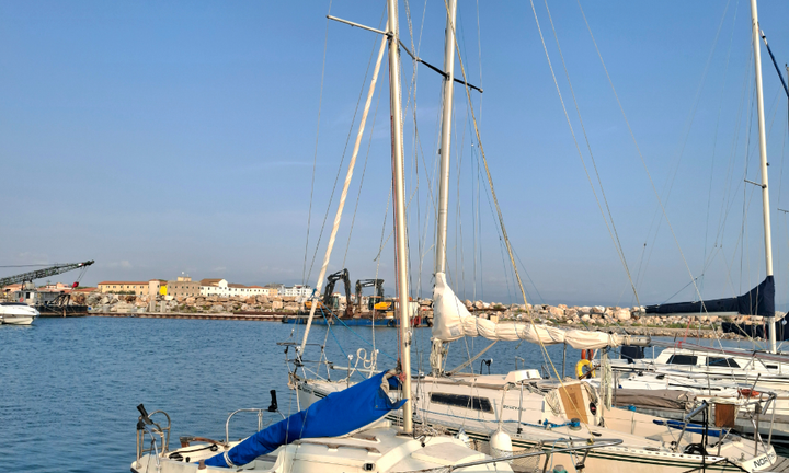 Barca a vela 5 metri e 50