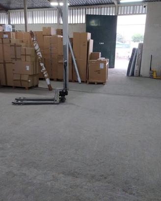 Sosta merce - box - garage - deposito