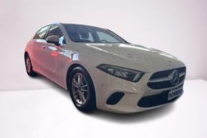 MERCEDES-BENZ A 180 d Automatic Business Extra