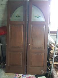 Portone ingresso in legno 