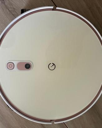 Robot aspirapolvere lavapavimenti