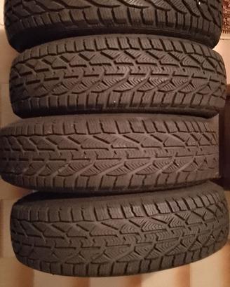 Treno di pneumatici invernali Sebring 175/65R1584T