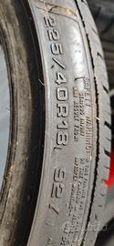 pneumatici 225 40 18 Dunlop 