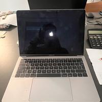 Macbook pro 13 8gB ram 128 gb