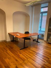 Scrivania Da ufficio ad angolo