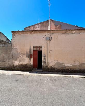 Locale di 14 mq