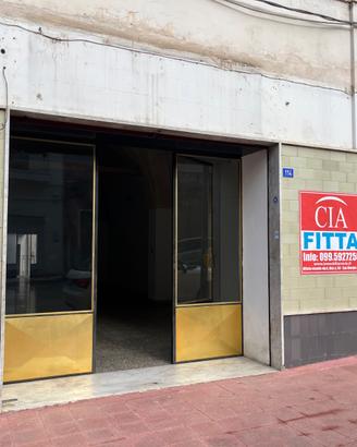LOCALE COMMERCIALE - via ROMA - 100 mq