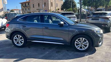 AUDI Q3 SPB 35 TDI quattro S tronic S line editi