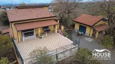 Ragalna - villa con giardino id: pra271vv