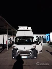 Peugeot boxer2.2 130cv tetto alto tenda 8m