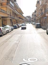 Bilocale , in zona strategica e con servizi

