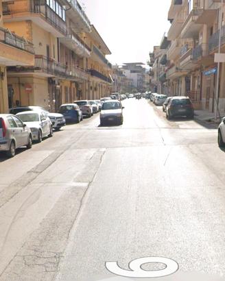 Bilocale , in zona strategica e con servizi

