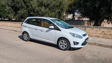 Ford grand cmax 7 posti 