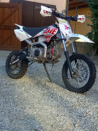 Pit bike 125 ycf 4t