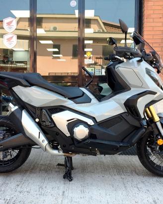 Honda X-ADV 750 2023 FINANZIABILE - PERMUTE
