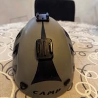 casco alpinismo arrampicata