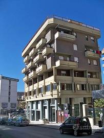 Rif.3650UU10605| ufficio caltanissetta