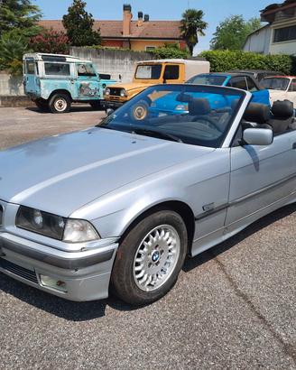 Bmw 320 Cabriolet del 1995 (E36)