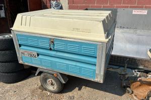 Carrello per auto