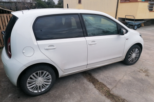 Volkswagen up metano