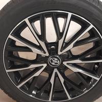 Cerchi in lega toyota chr