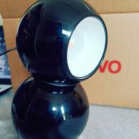 Lampada da tavolo Gravitino Stilnovo