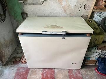 Congelatore Iberna a pozzetto