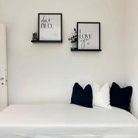 Cameretta soggiorno divano divanoletto