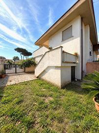 3 LOCALI A ANZIO