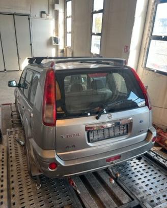 Ricambi Nissan X-Trail 2.2 dCi SUV 4WD Anno 2004 C