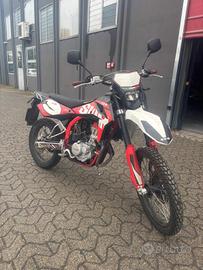 Swm RS 125 R