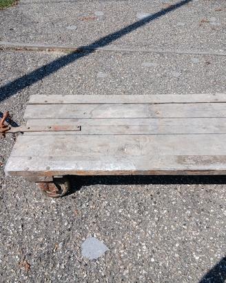 carretto in legno