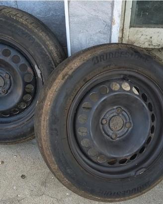 Cerchi 15 acciaio con gomme Opel Corsa Fiat Punto