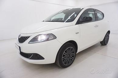 Lancia Ypsilon Hybrid Gold BR919735 1.0 Mild Hybri