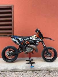 Ktm exc 125 sixdays omologato motard