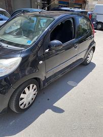 Peugeot 107  1.0 68cv 5 porte 78000 KM