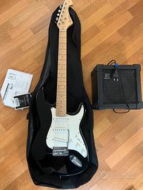 CHITARRA ELETTRICA CON AMPLICIFICATORE