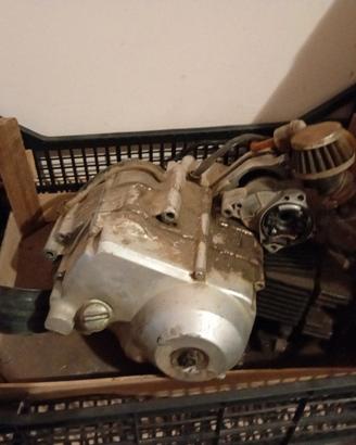 Motore quad 110 più marmitta