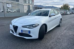 Alfa Romeo Giulia 2.2 Diesel 150 CV AT8