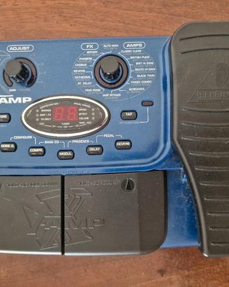 Pedaliera multieffetto Behringer X V-Amp