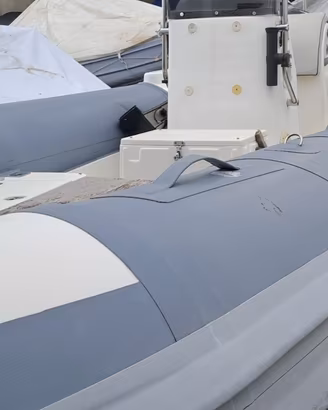 Gommone metri 6,10 con 115 CV