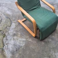 poltrona legno e stoffa 